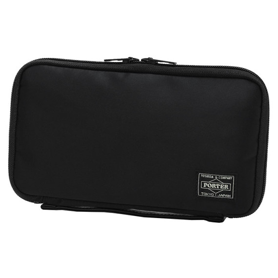 TRAVEL ORGANIZER