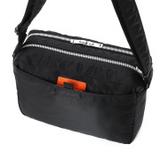 SLING BAG W zip(L)